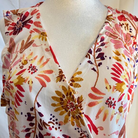 Flirty Pink Sleeveless Top Size 1X Multi Color - Picture 2 of 6